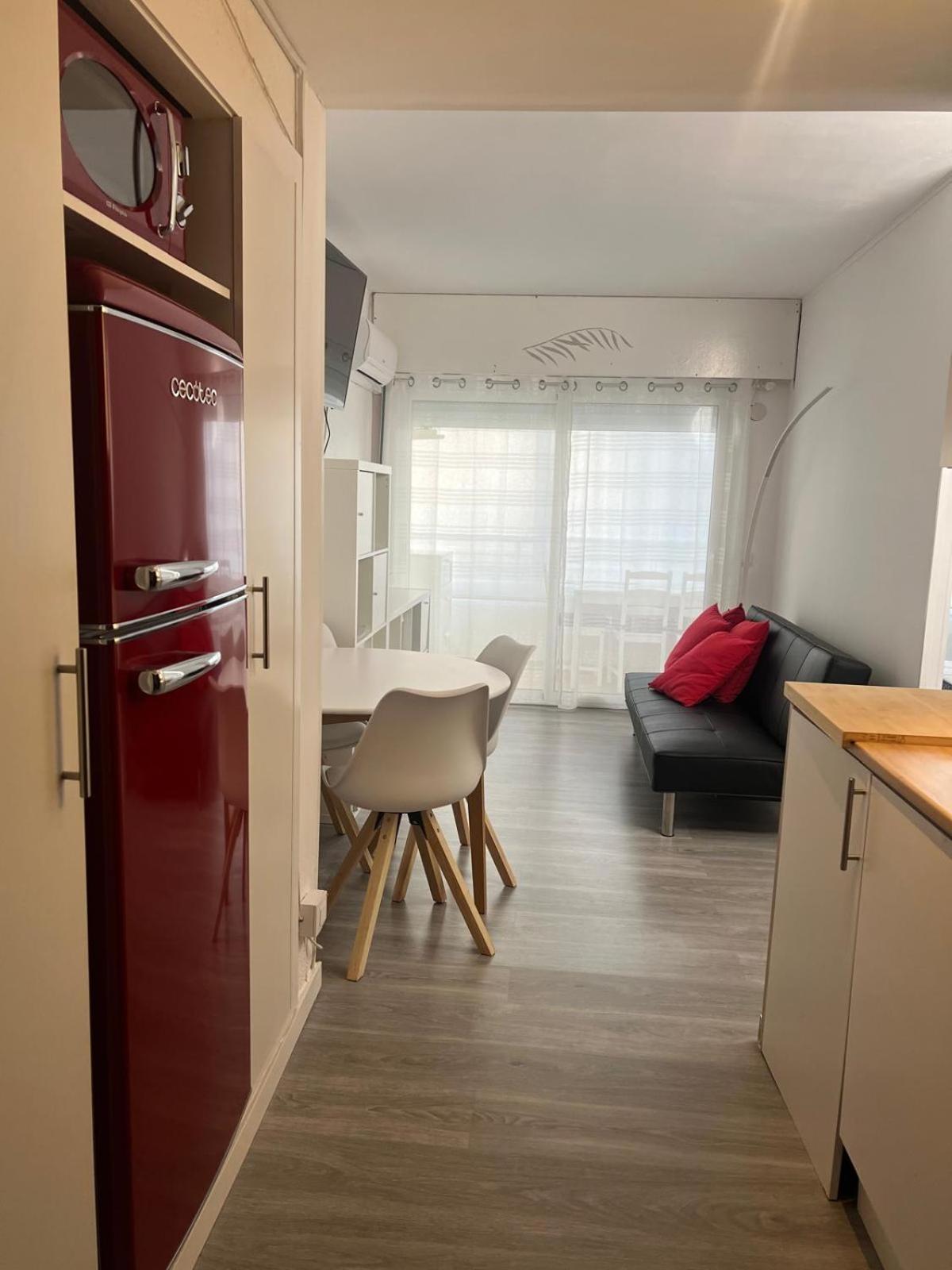 Apartamiento Vista Al Mar - Holiday Center En רוזס מראה חיצוני תמונה
